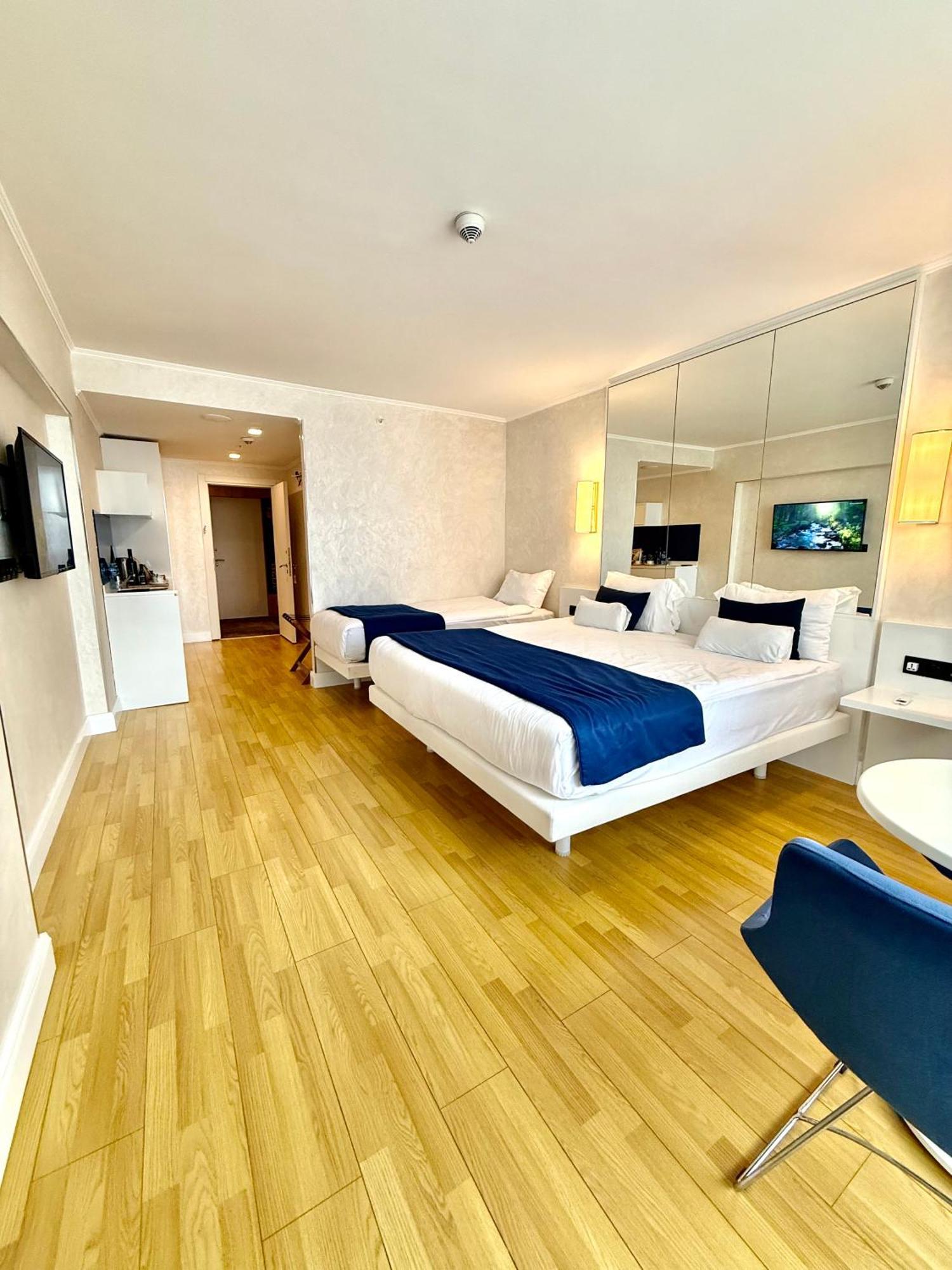 Seaside Vip Hotel Batumi Zewnętrze zdjęcie