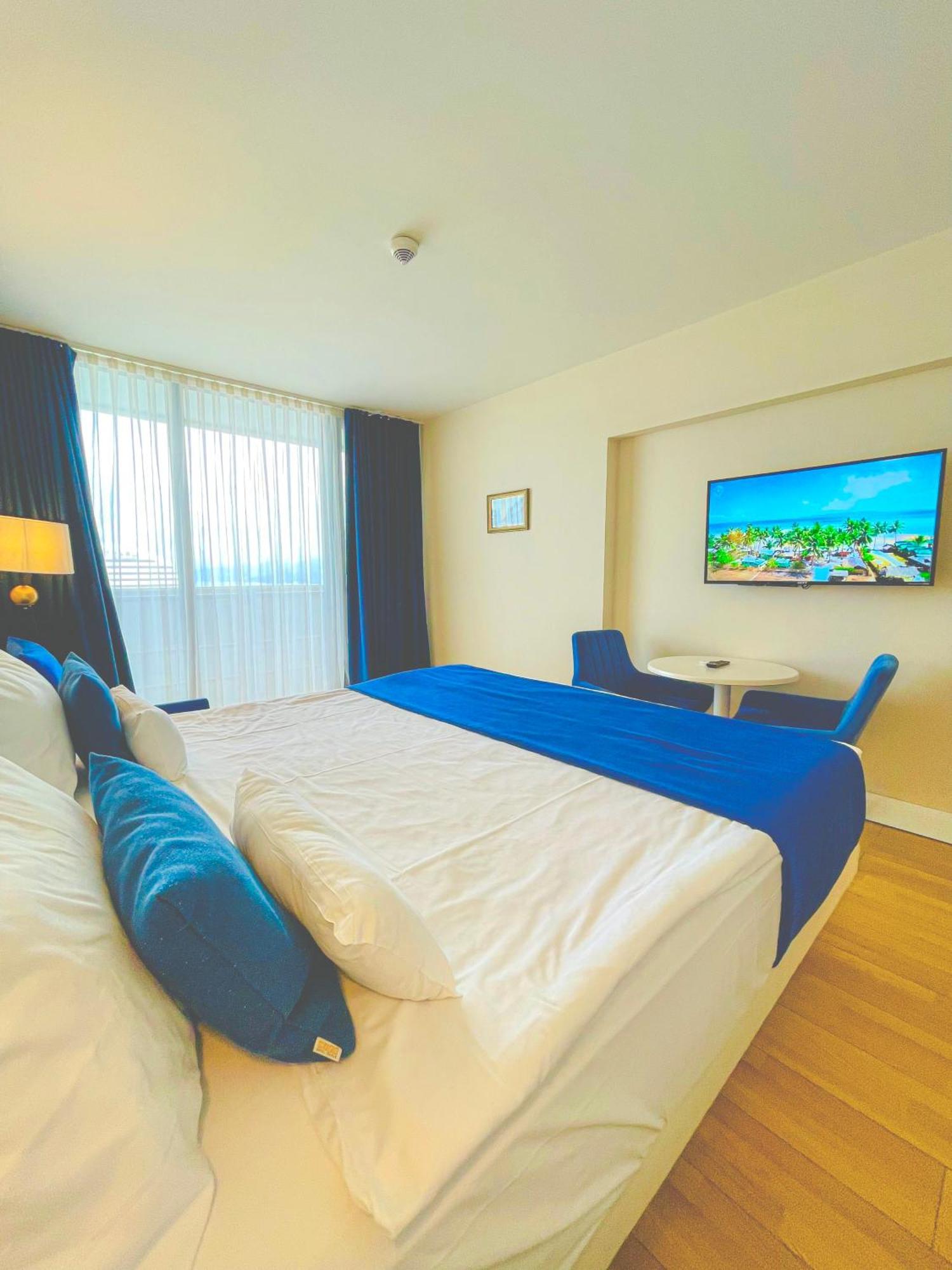 Seaside Vip Hotel Batumi Zewnętrze zdjęcie