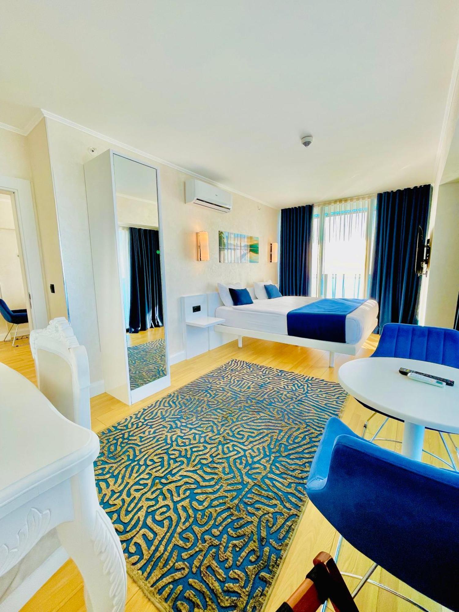 Seaside Vip Hotel Batumi Zewnętrze zdjęcie