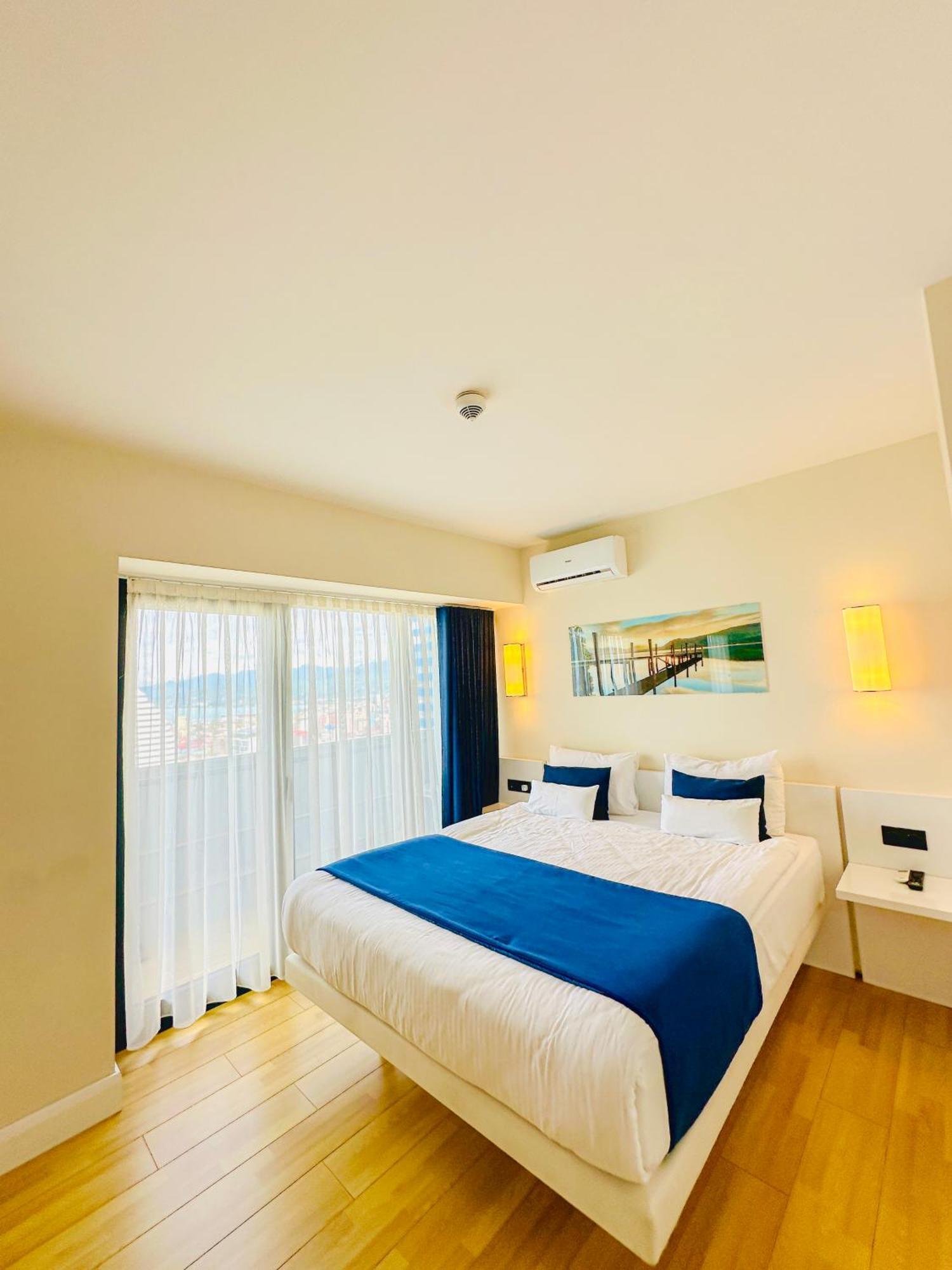 Seaside Vip Hotel Batumi Zewnętrze zdjęcie
