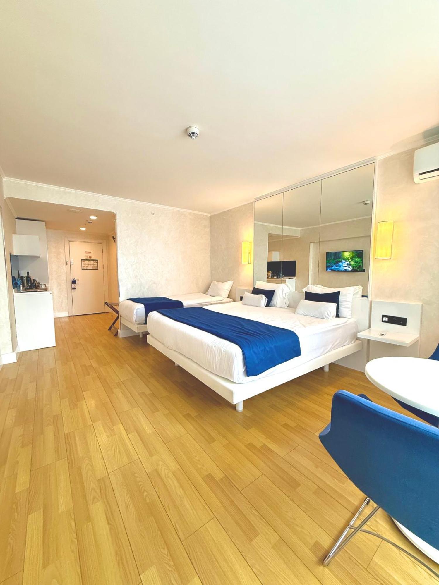 Seaside Vip Hotel Batumi Zewnętrze zdjęcie